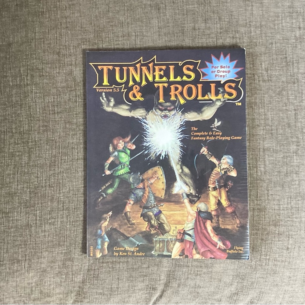 Tunnels & Trolls Version 5.5 Fantasy RPG Rulebook Flying Buffalo 9101 Vintage